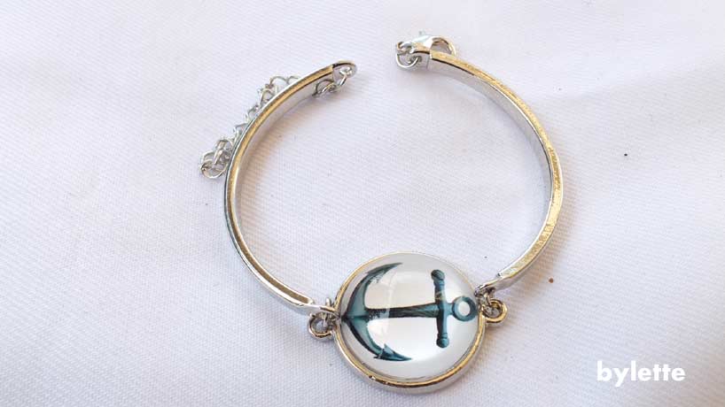 Bracelet anneau fantaisie epoxy ancre marine